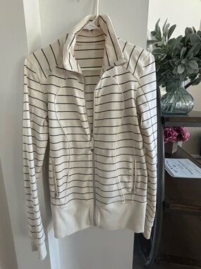 lululemon athletica Cream and Black Striped Full-Zip Jacket